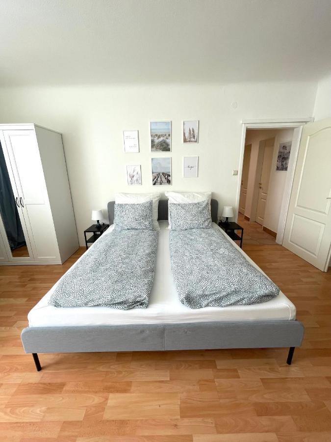 Cosy Apartment Near Schoenbrunn & Meidlinger Market Vienna Exterior photo